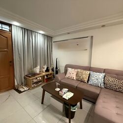 Blk 11 Holland Vista (Queenstown), HDB 3 Rooms #562080101
